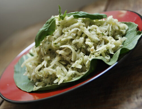 Jicama with Avocado-Mint Sauce